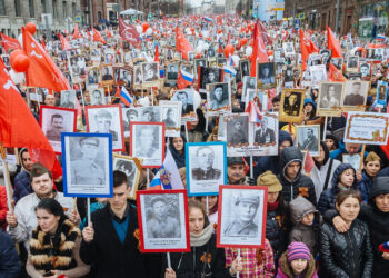 Крестный ход Бессмертного полка