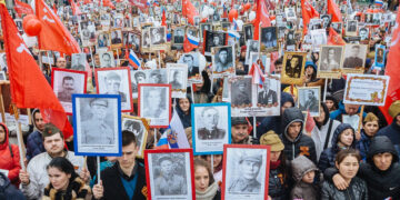 Крестный ход Бессмертного полка