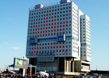 Зачем Алиханову спецоперация по десоветизации?