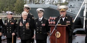 Вице-адмирал Александр Бражник объединил патриотические организации Калининградской области